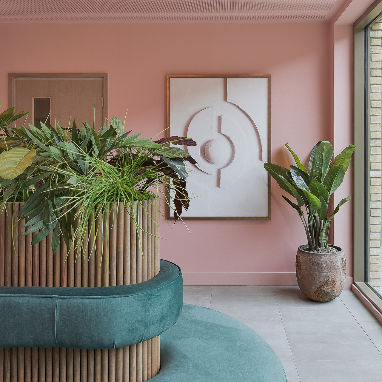 INTERIORS pink room with plants
